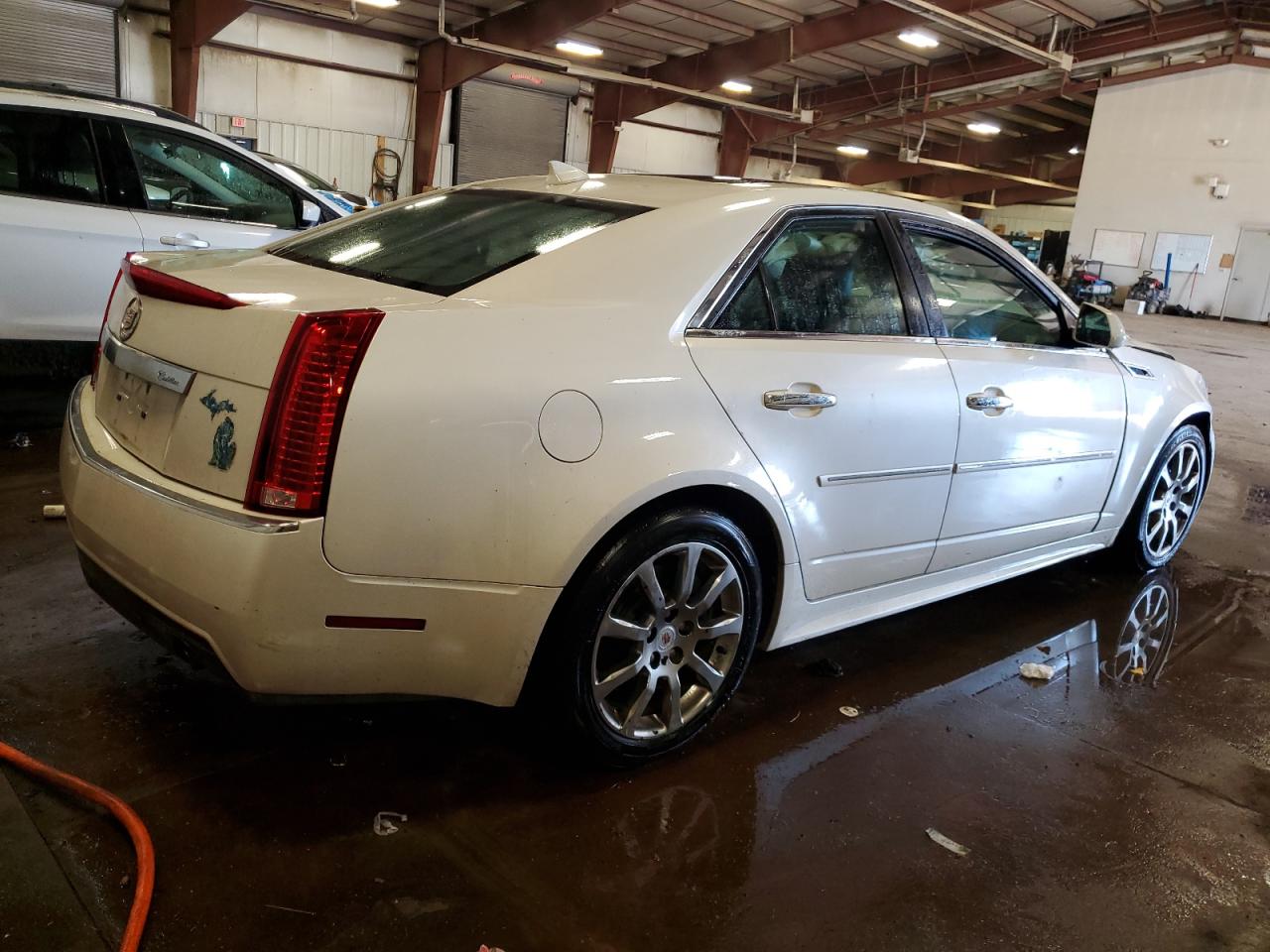 CADILLAC CTS LUXURY COLLECTION