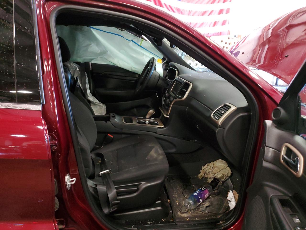 JEEP GRAND CHEROKEE LAREDO