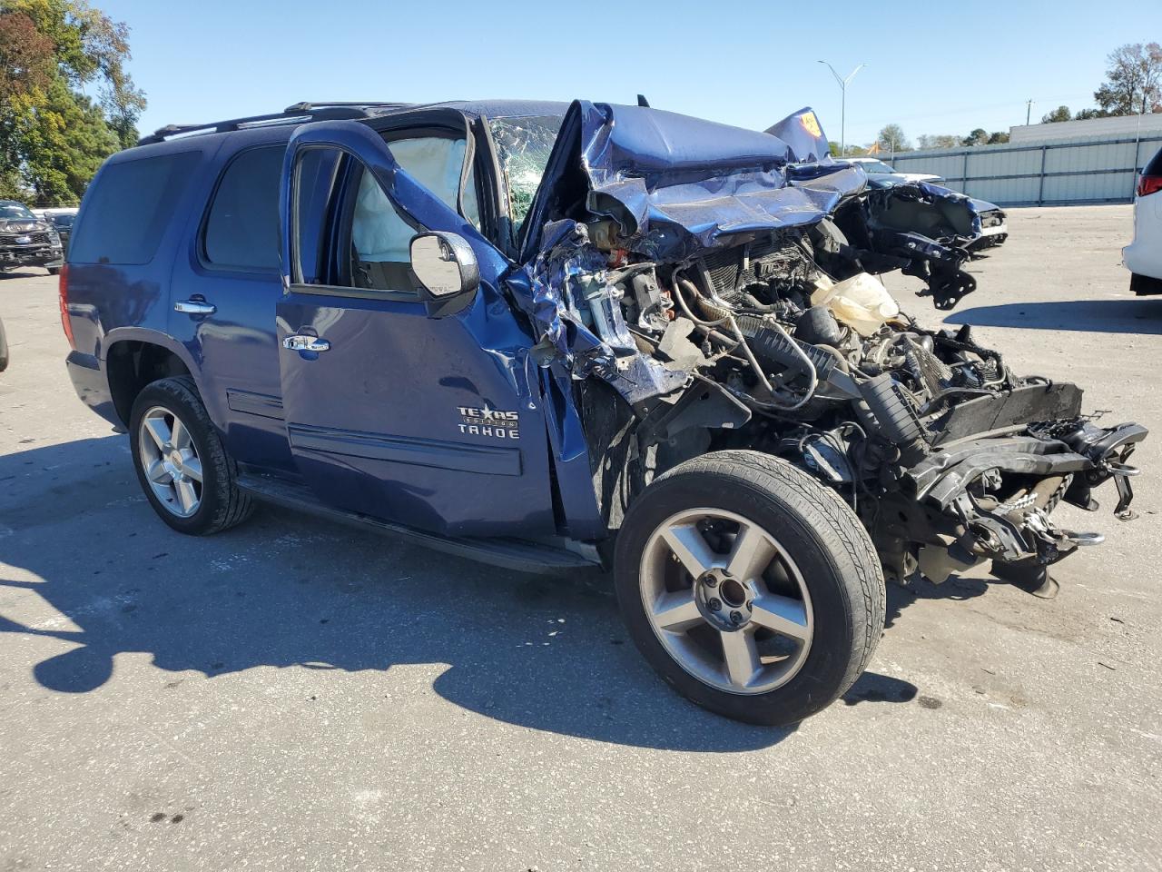 CHEVROLET TAHOE C1500 LS