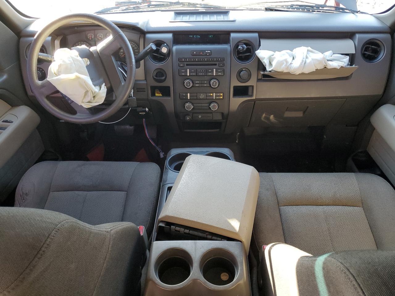 FORD F-150 SUPER CAB