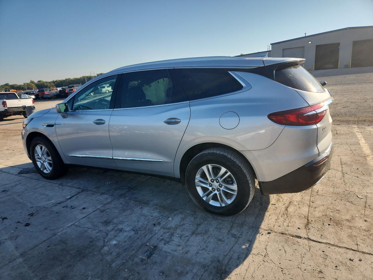 BUICK ENCLAVE ESSENCE