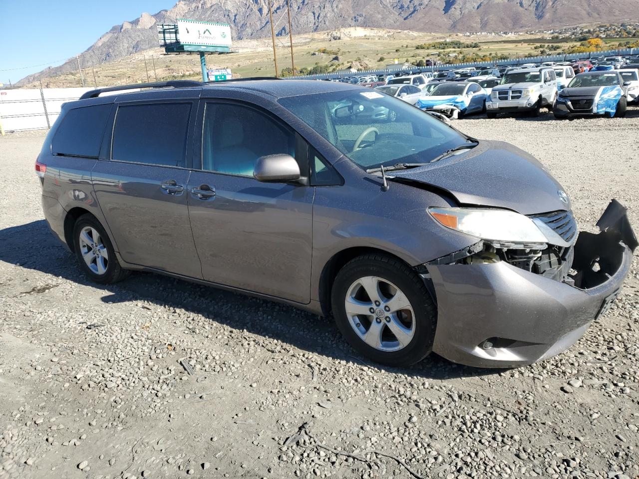 Lot #3294687037 2014 TOYOTA SIENNA LE