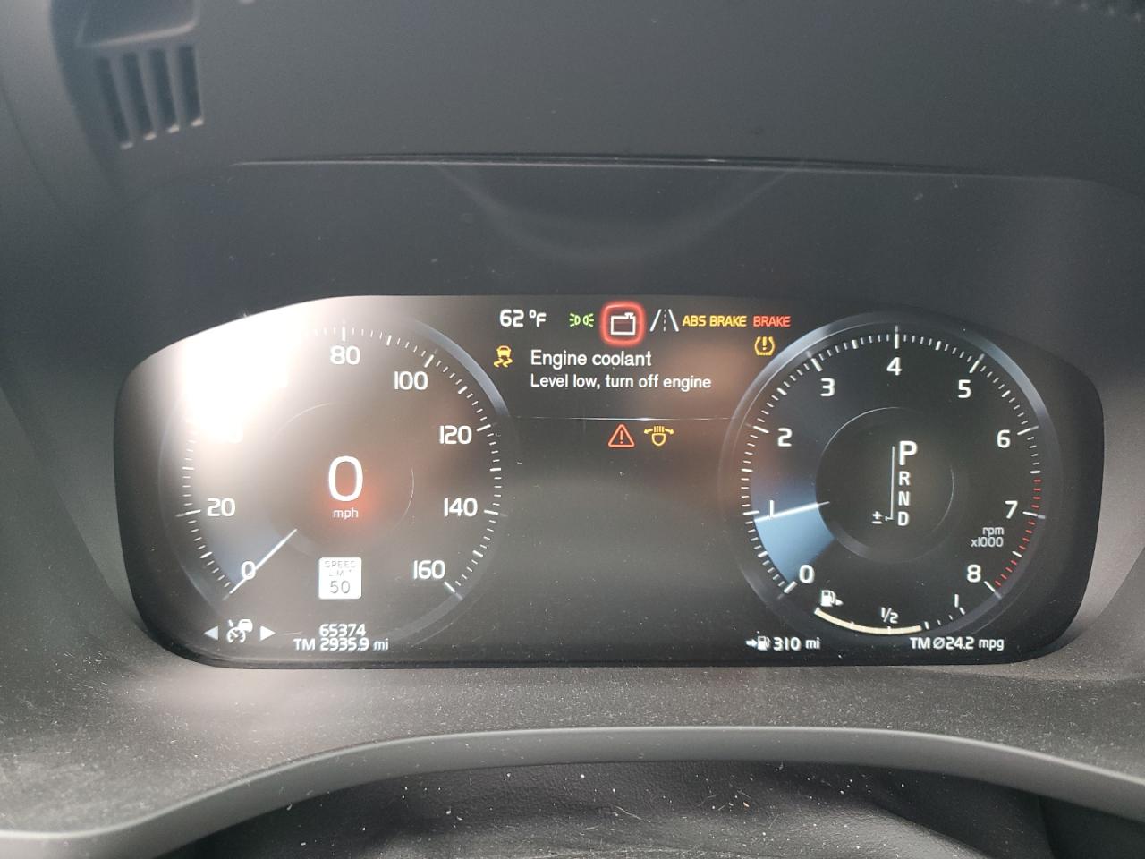 VOLVO XC60 T5 R-DESIGN