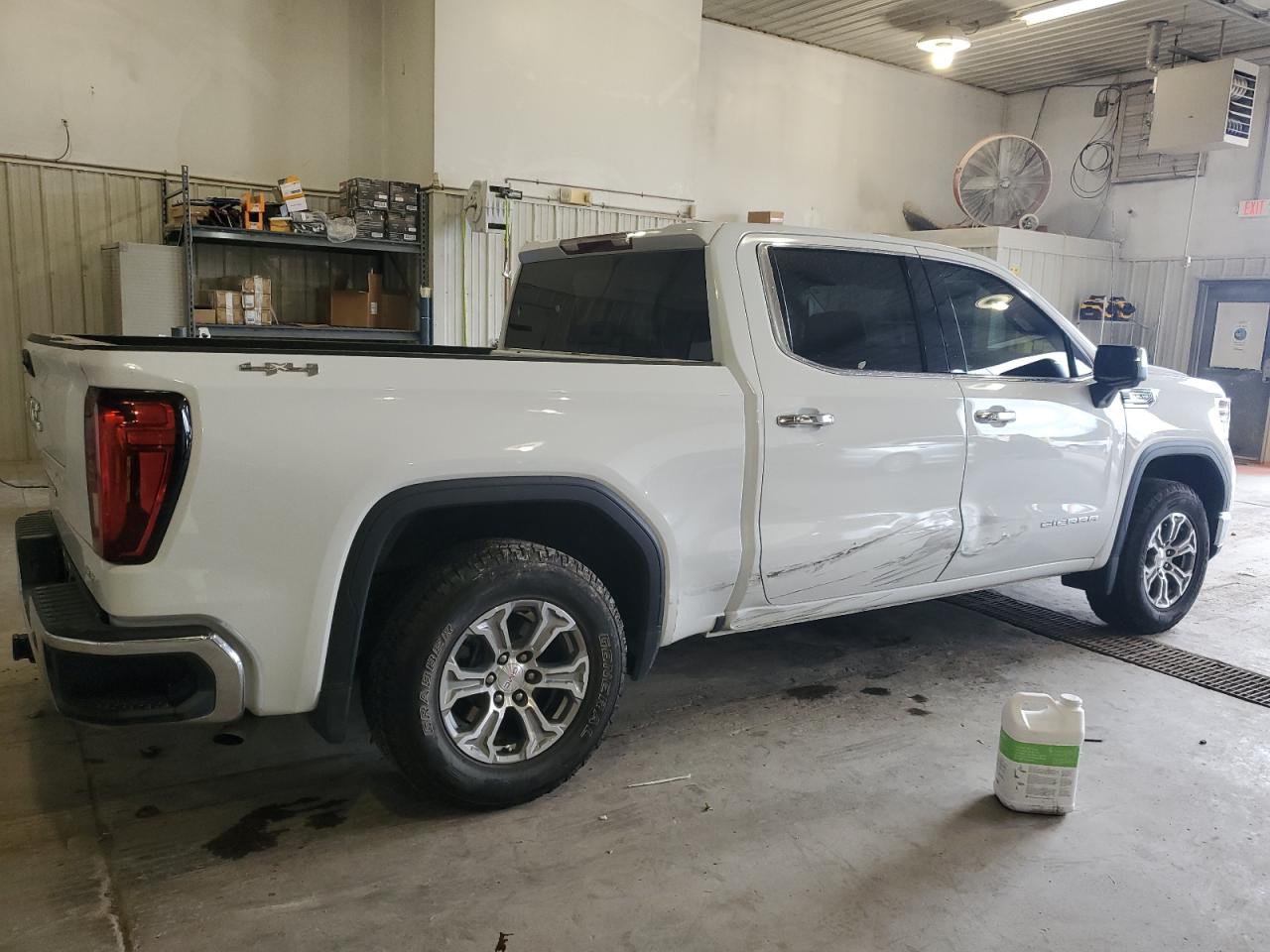 GMC SIERRA K1500 SLT