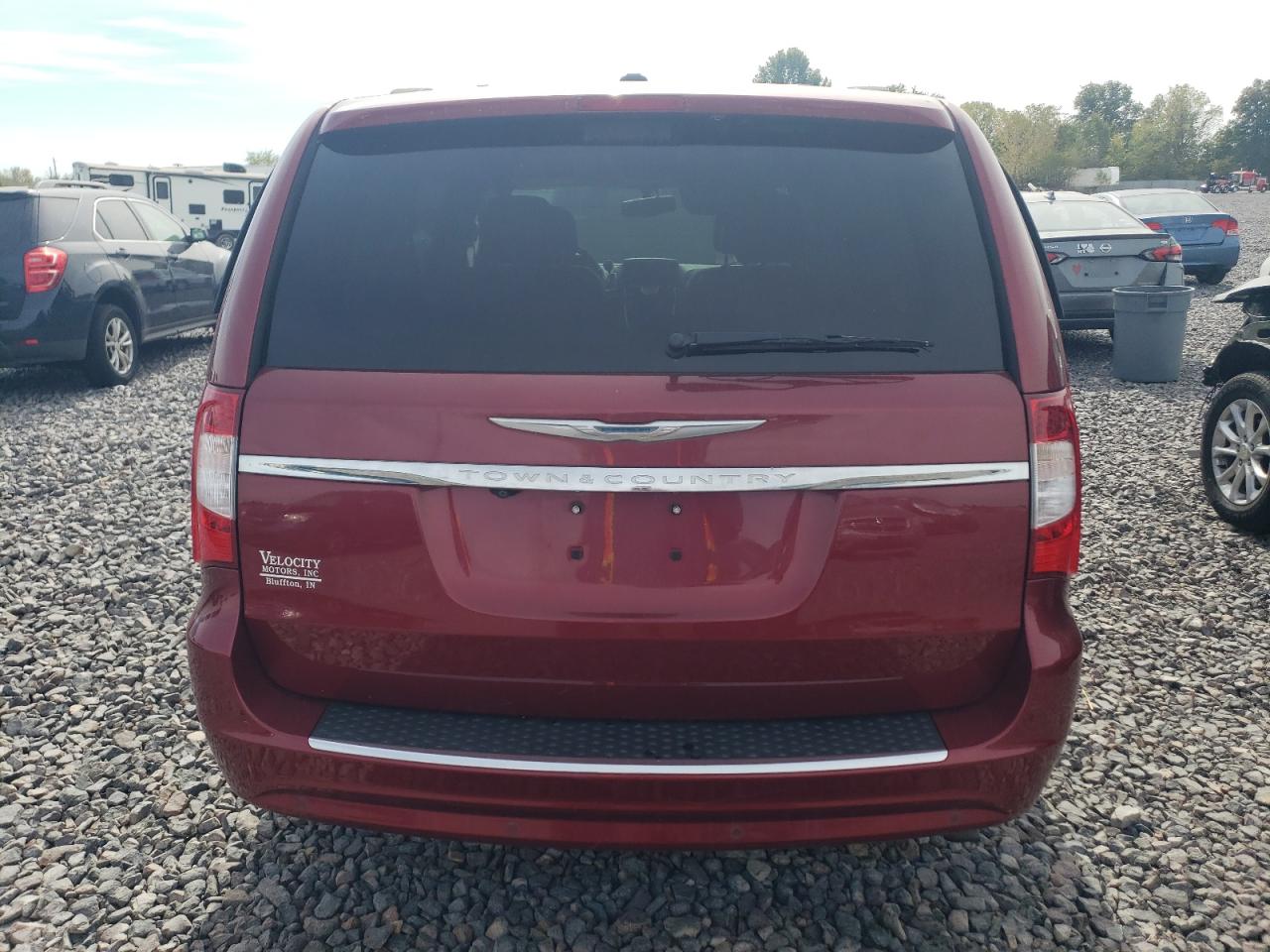 CHRYSLER TOWN & COUNTRY TOURING L