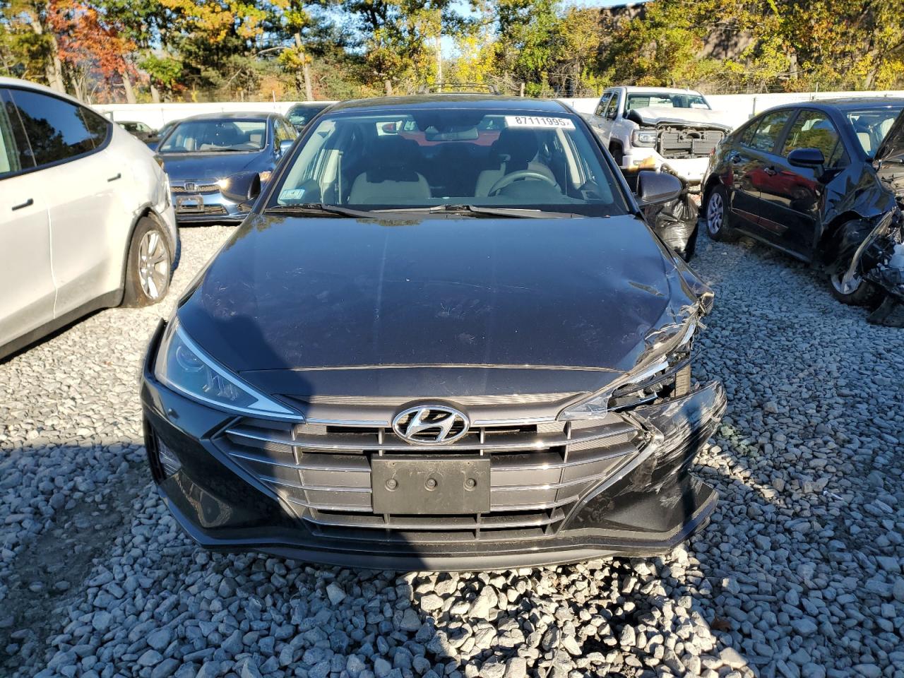HYUNDAI ELANTRA SEL