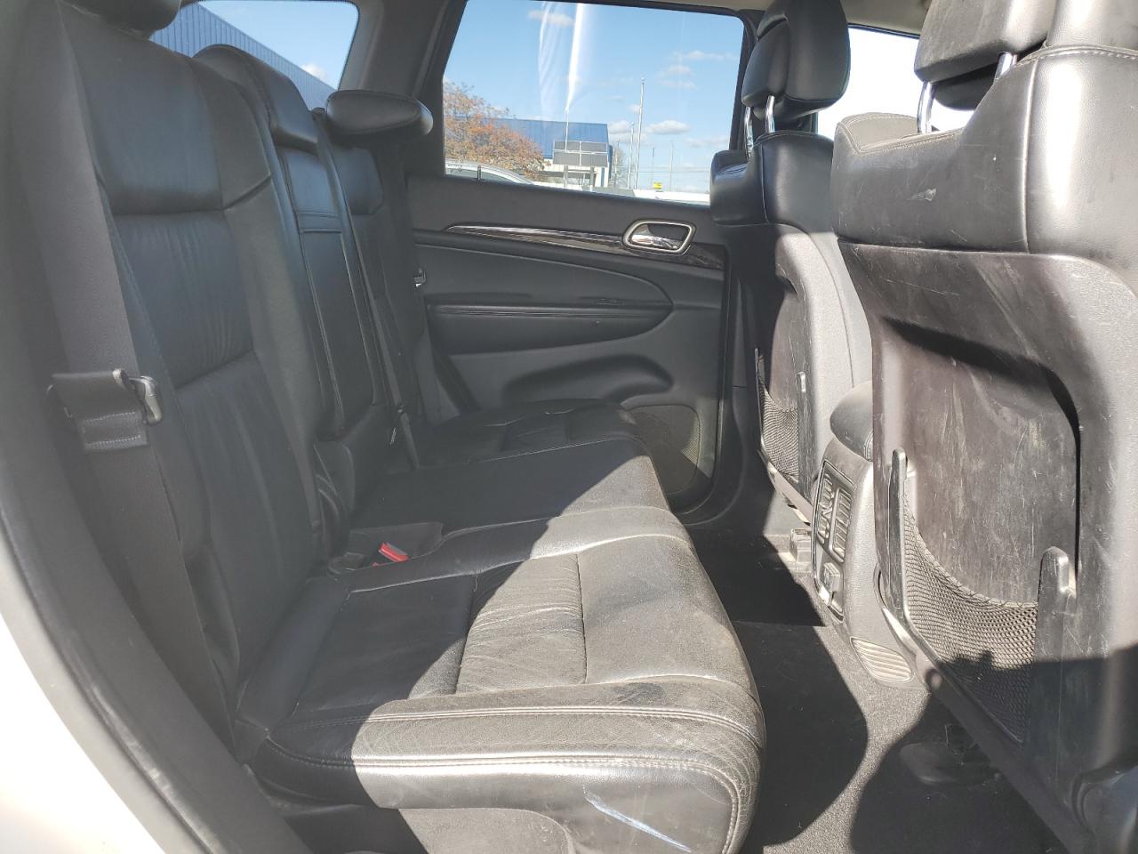 JEEP GRAND CHEROKEE LAREDO