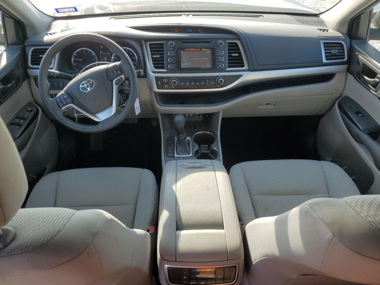 TOYOTA HIGHLANDER LE