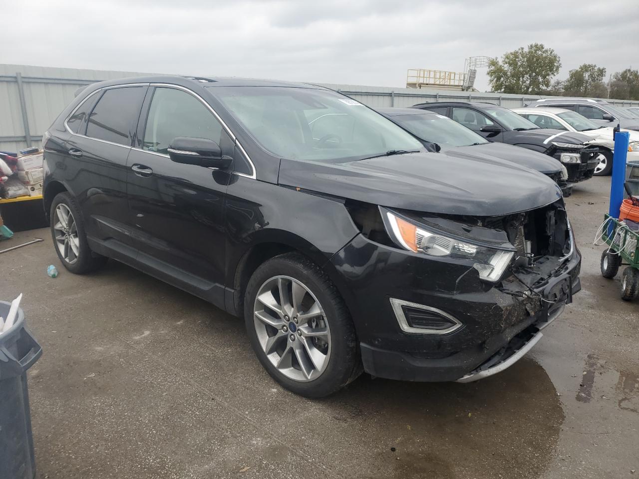 FORD EDGE TITANIUM