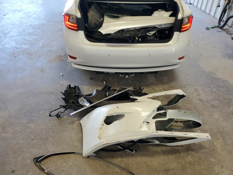 2016 LEXUS ES 300H #3304711923