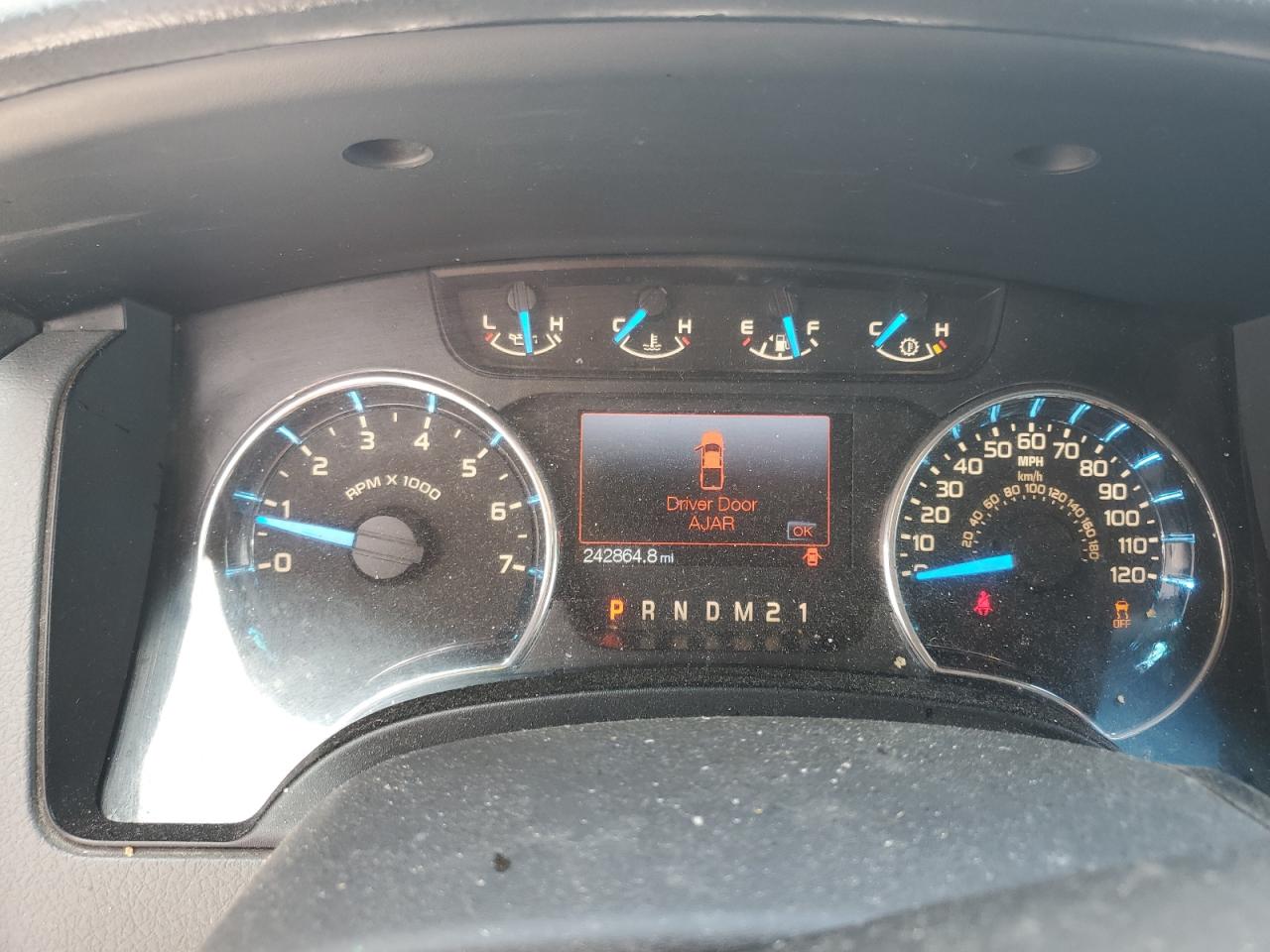 FORD F-150 SUPERCREW