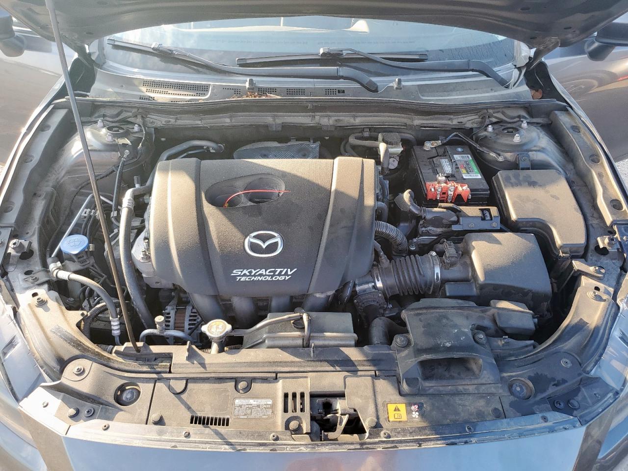 MAZDA 3 GRAND TOURING