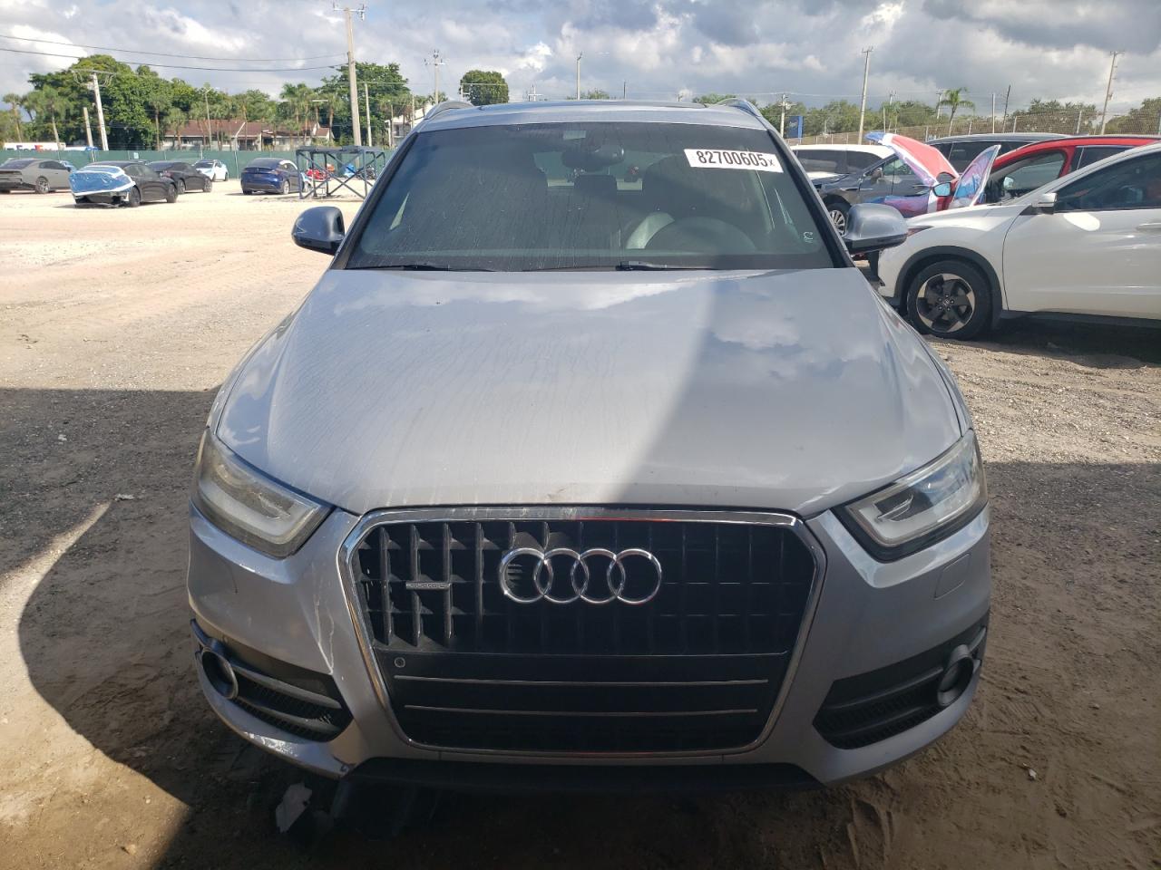 AUDI Q3 PREMIUM PLUS