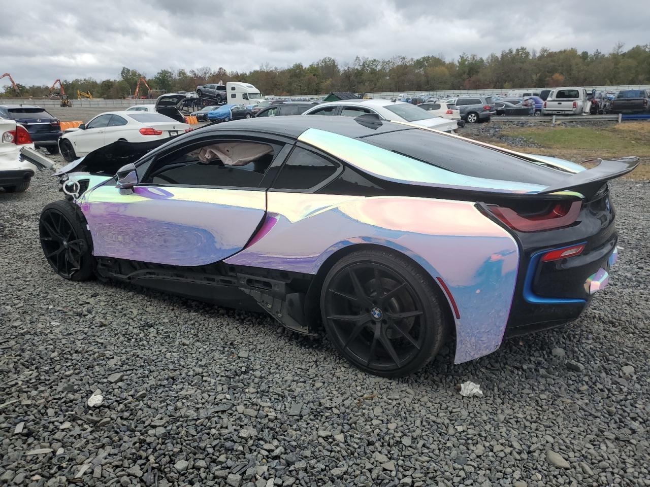 BMW I8