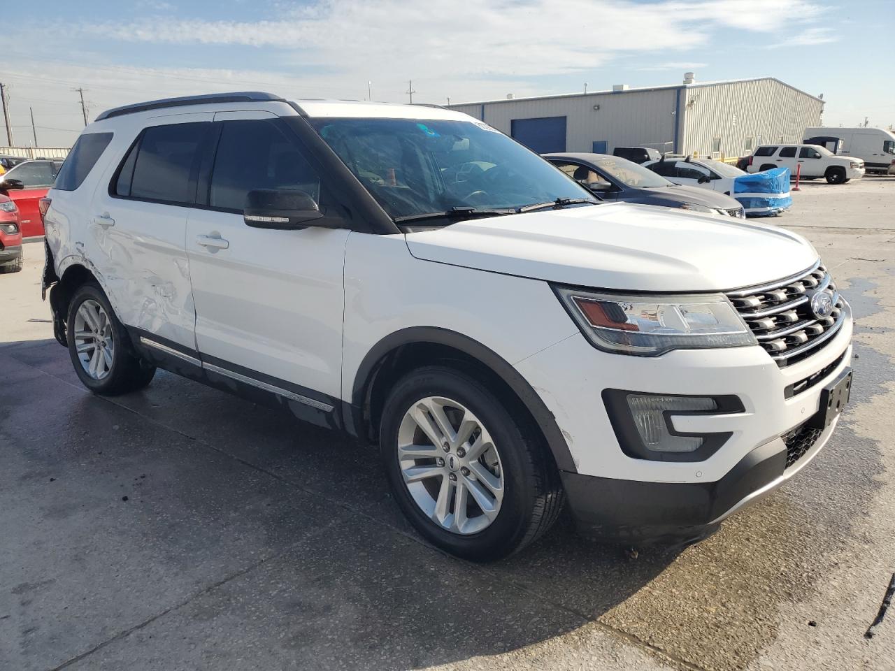FORD EXPLORER XLT