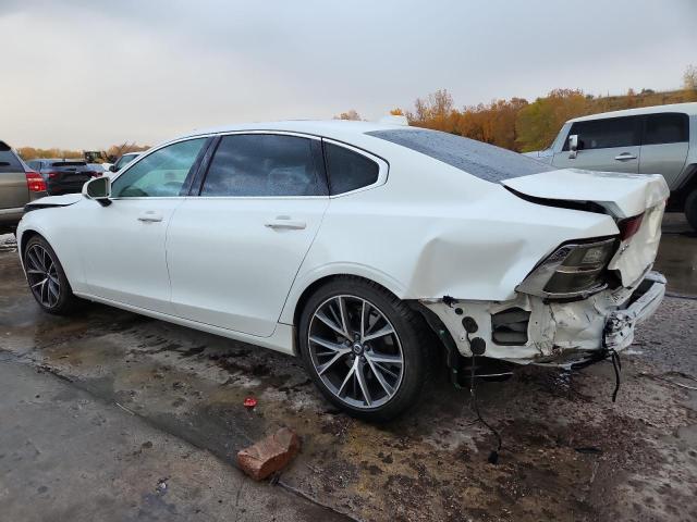 2018 VOLVO S90 T5 MOM - LVY102MKXJP057318