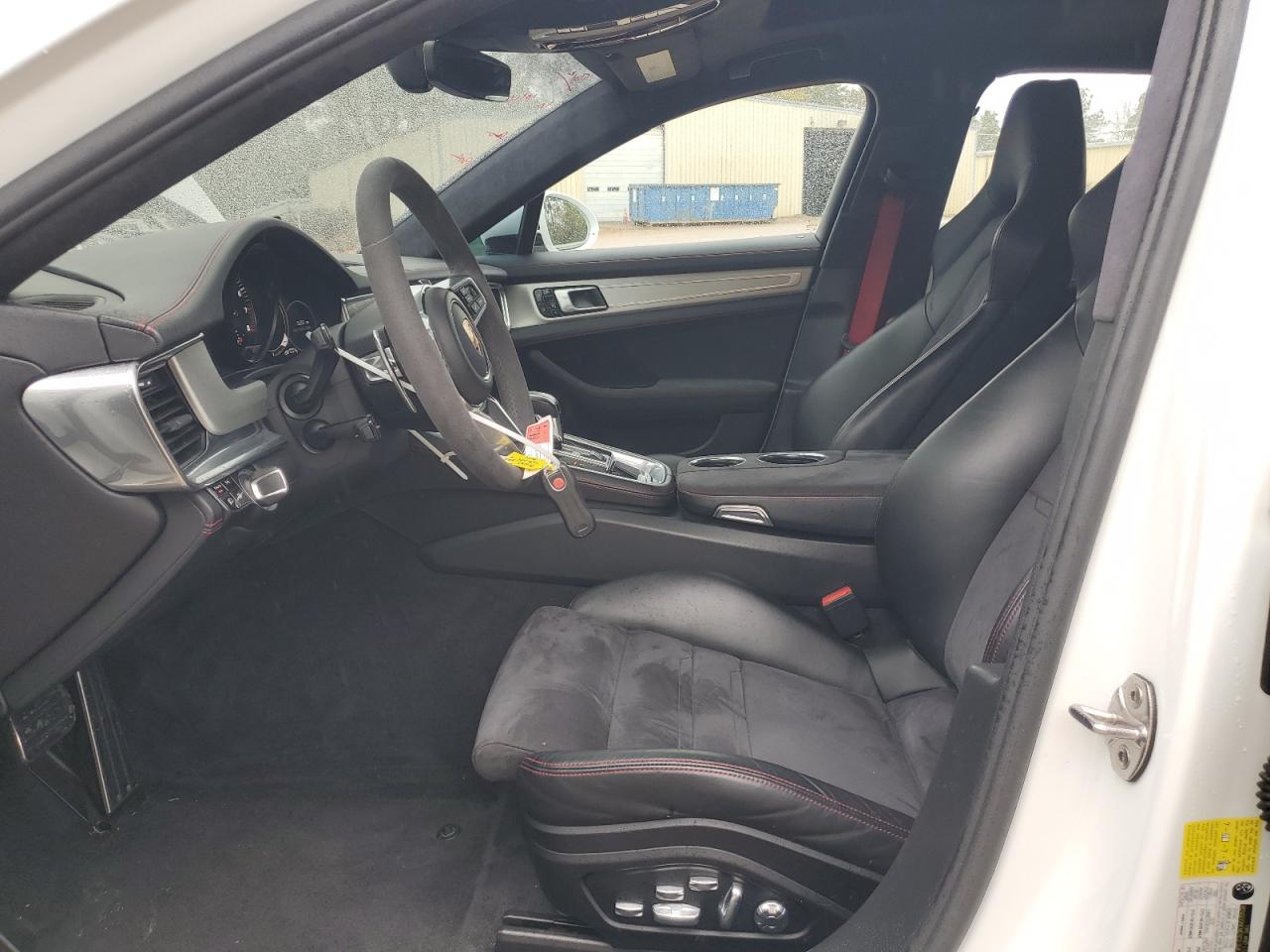 PORSCHE PANAMERA GTS