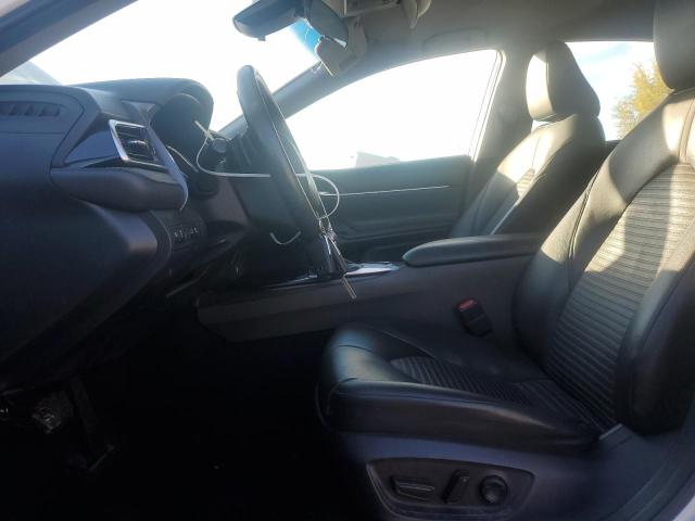 2018 TOYOTA CAMRY L - 4T1B11HK0JU021115