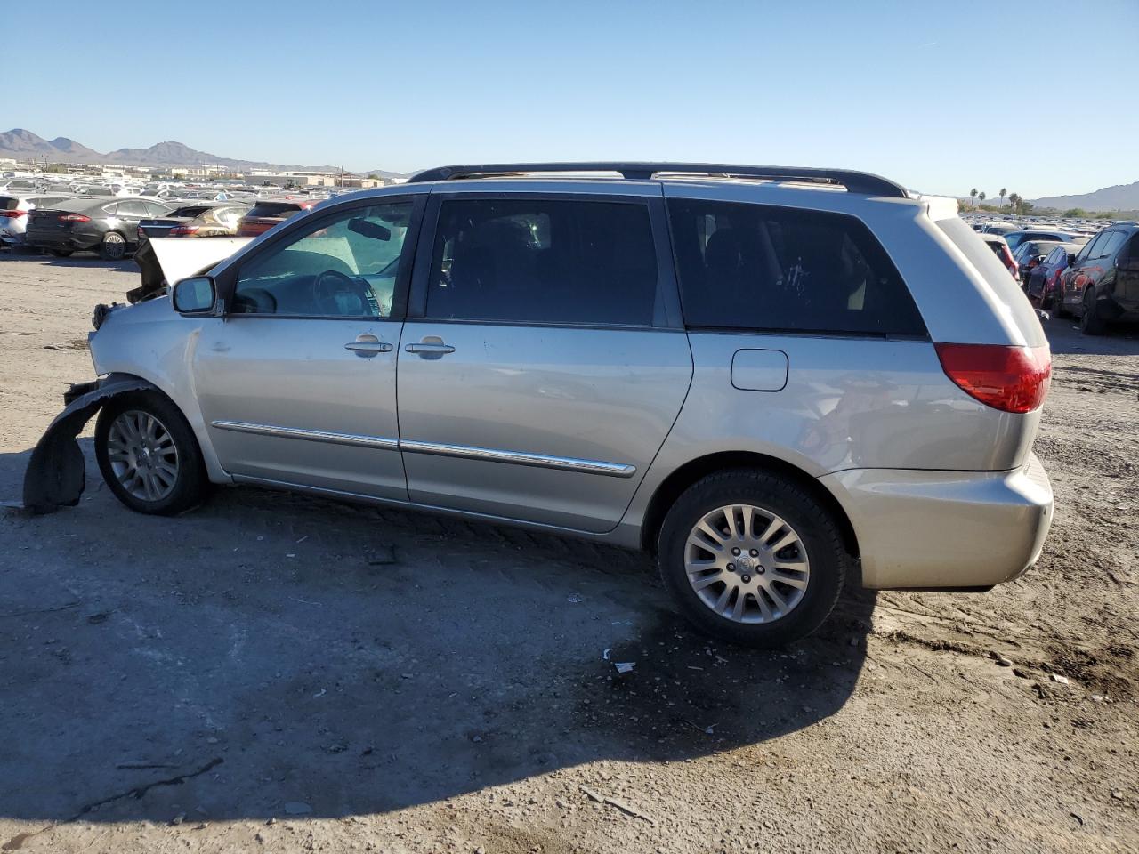 Lot #3302818924 2007 TOYOTA SIENNA XLE
