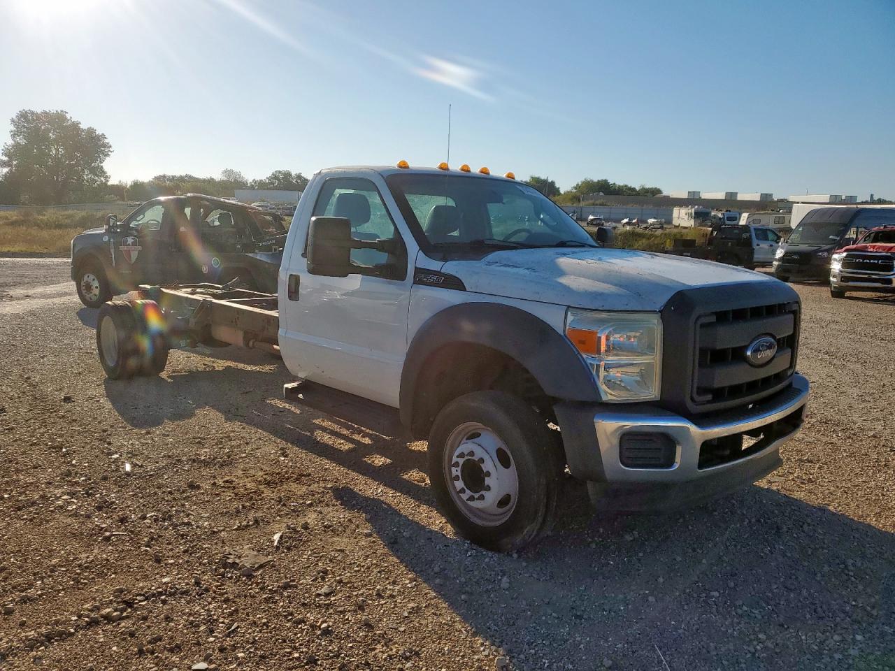 FORD F-550 SUPER DUTY