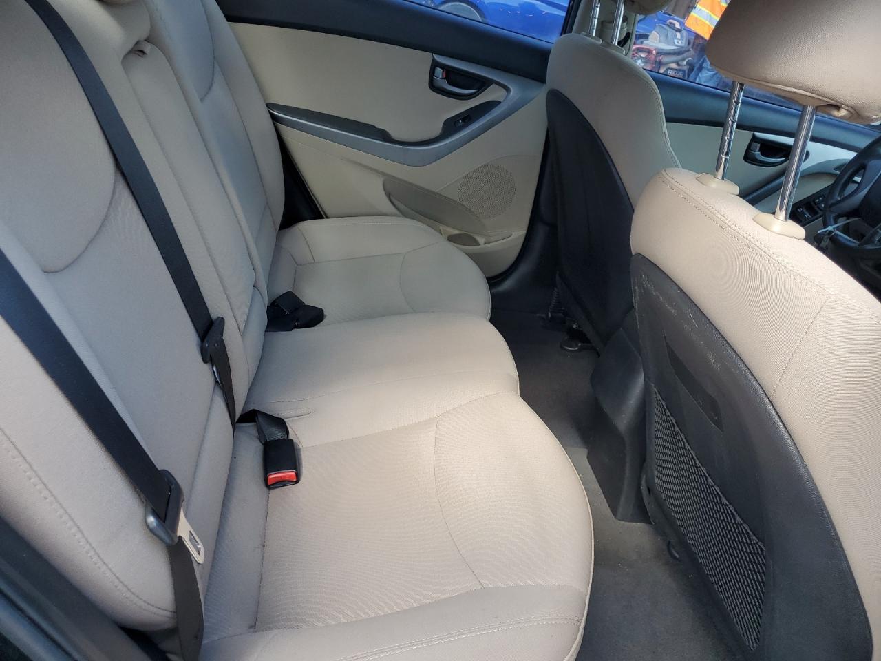 Lot #3312114106 2016 HYUNDAI ELANTRA SE