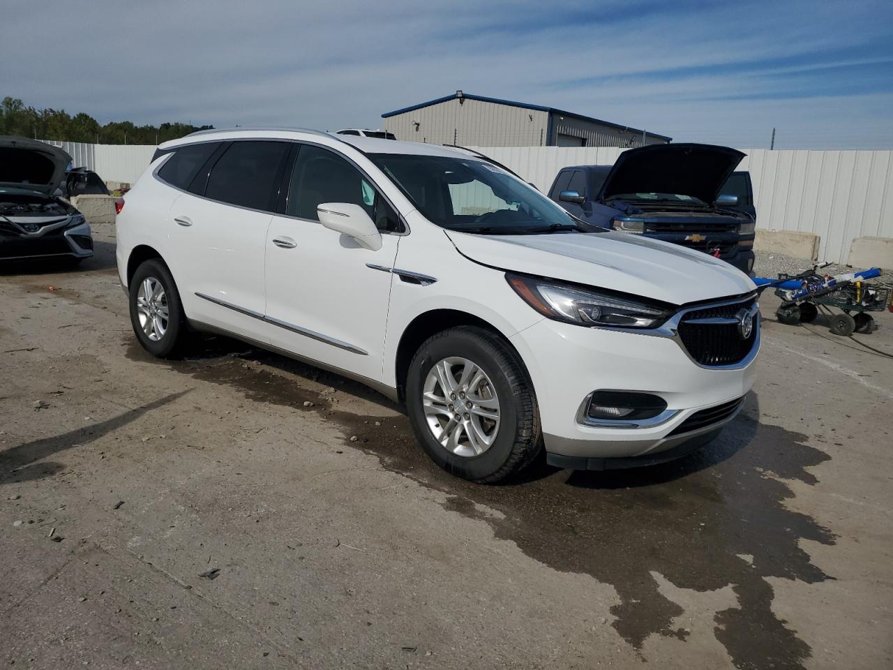 BUICK ENCLAVE ESSENCE