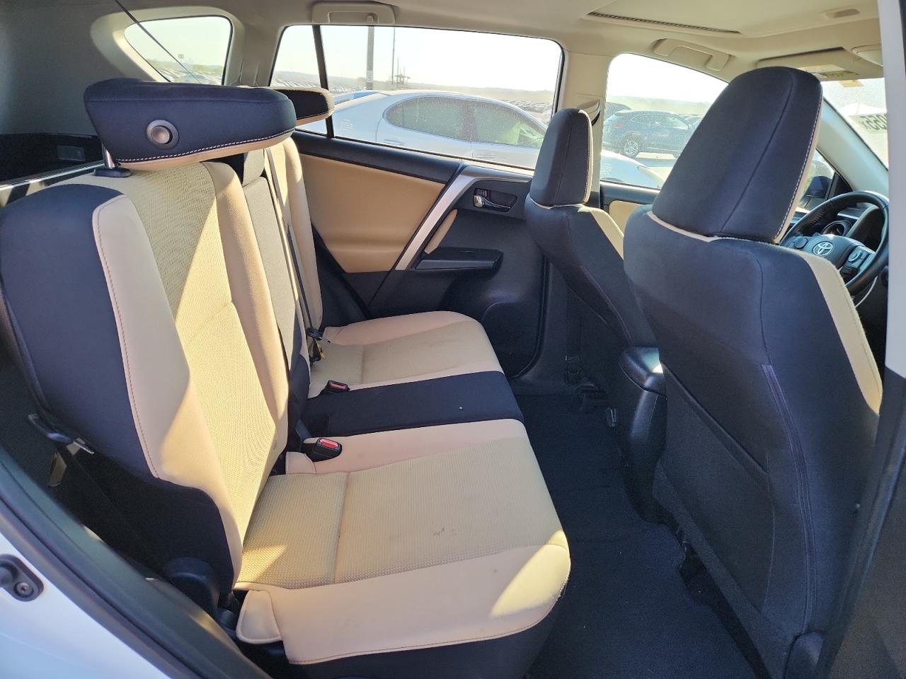 TOYOTA RAV4 ADVENTURE