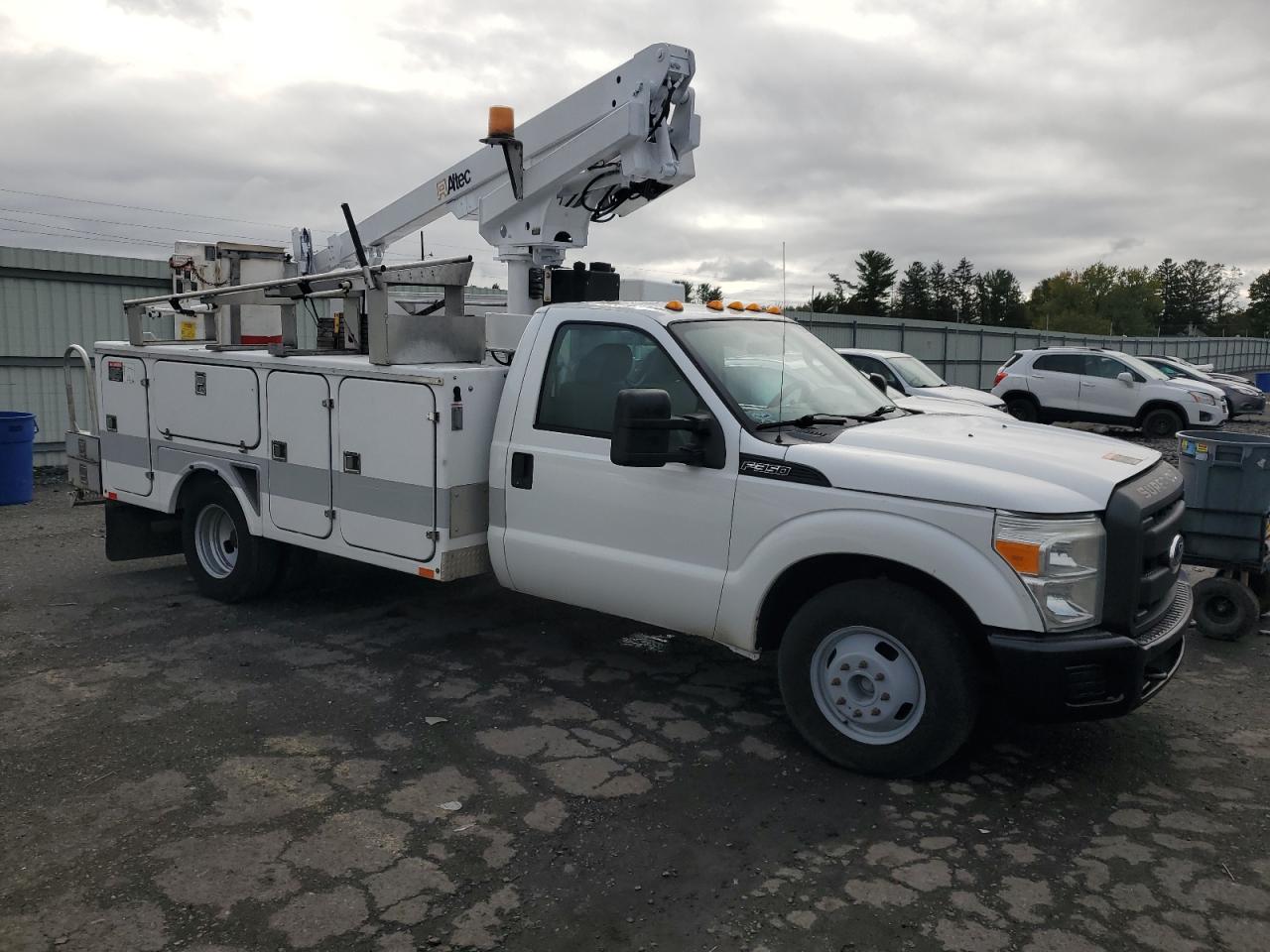 FORD F-350 SUPER DUTY