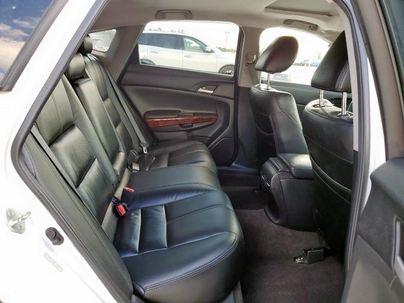 2010 HONDA ACCORD CRO - 5J6TF1H38AL003819