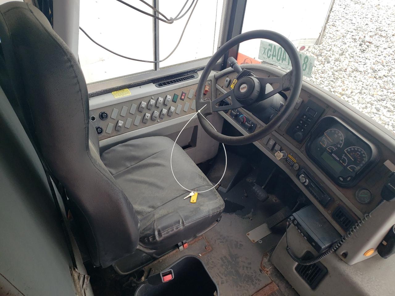 Lot #3279582325 2012 THOMAS SAF-T-LINER HDX