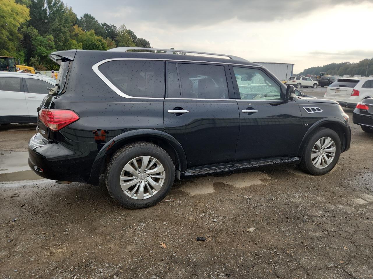 INFINITI QX80