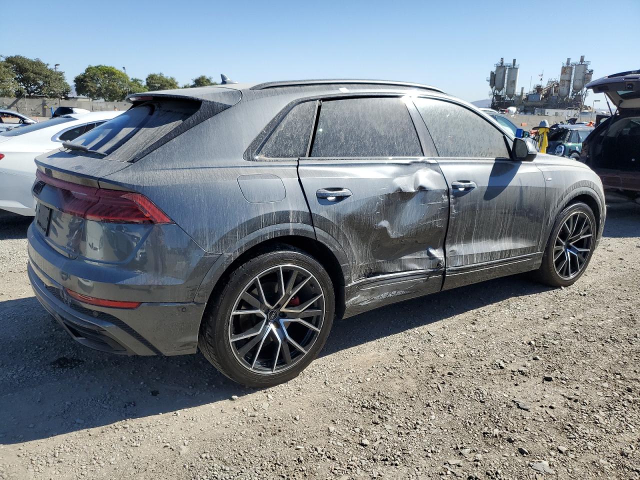 AUDI Q8 PREMIUM PLUS S-LINE