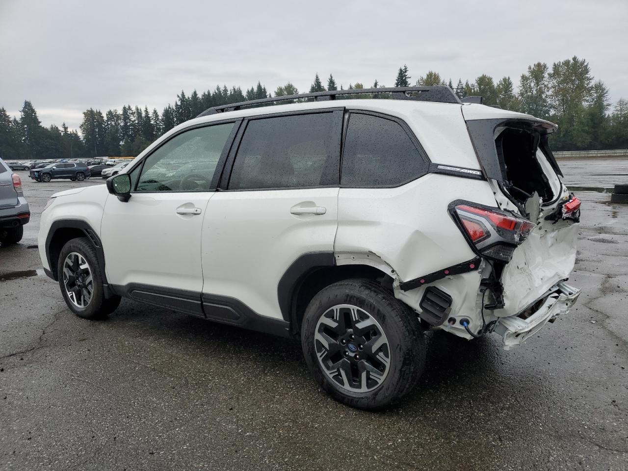 SUBARU FORESTER PREMIUM