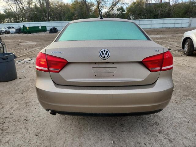 2015 VOLKSWAGEN PASSAT S - 1VWAT7A33FC079200
