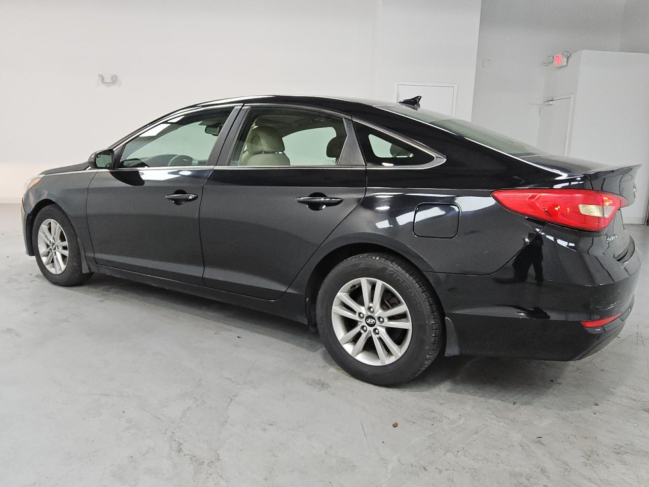 Lot #3311501248 2016 HYUNDAI SONATA SE