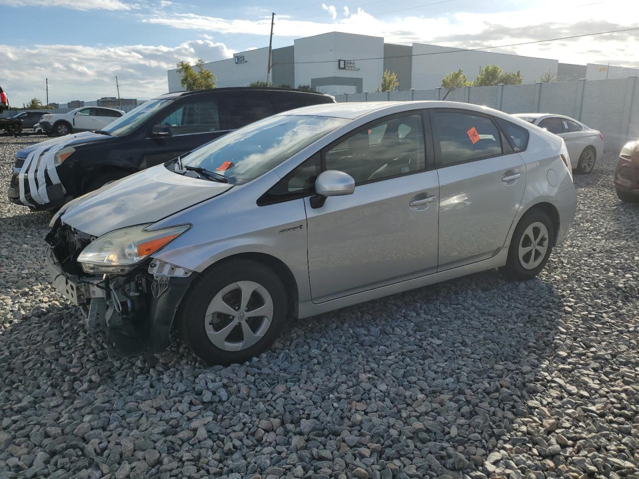 TOYOTA PRIUS