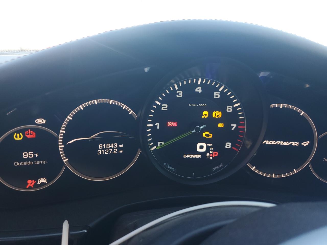 PORSCHE PANAMERA 4 E-HYBRID