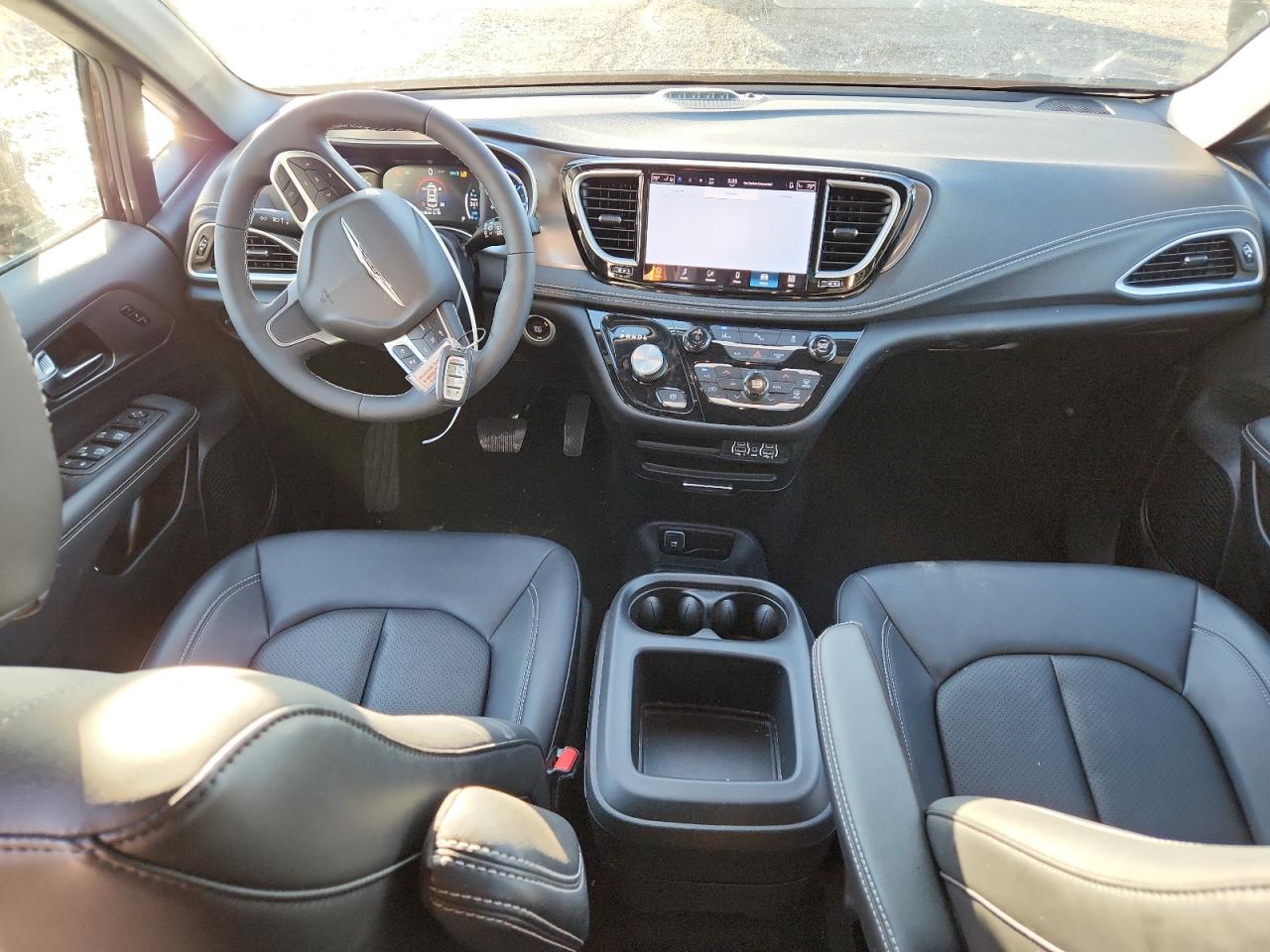 CHRYSLER PACIFICA HYBRID SELECT