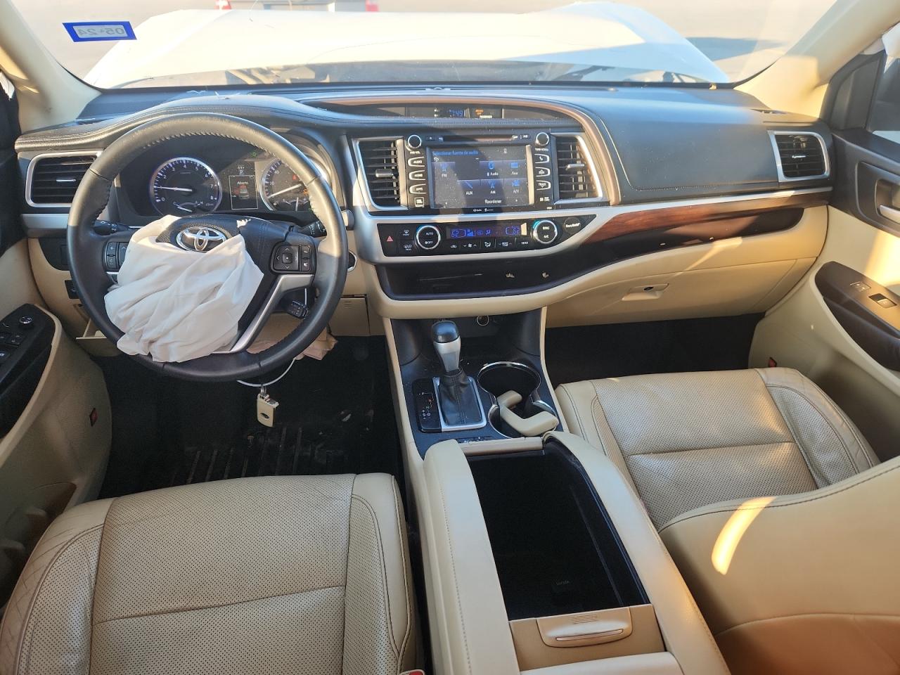 TOYOTA HIGHLANDER LIMITED