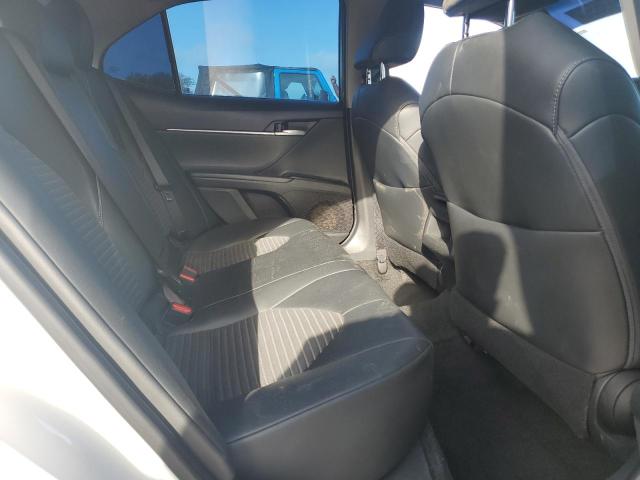 2018 TOYOTA CAMRY L 4T1B11HK5JU598481