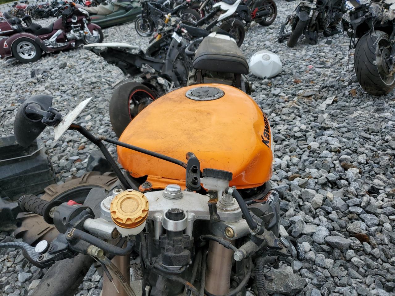 Lot #3318971990 2003 KAWASAKI ZX750 P