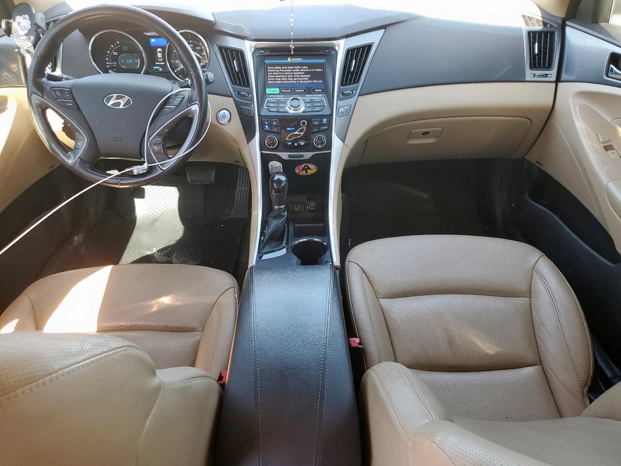 HYUNDAI SONATA HYBRID