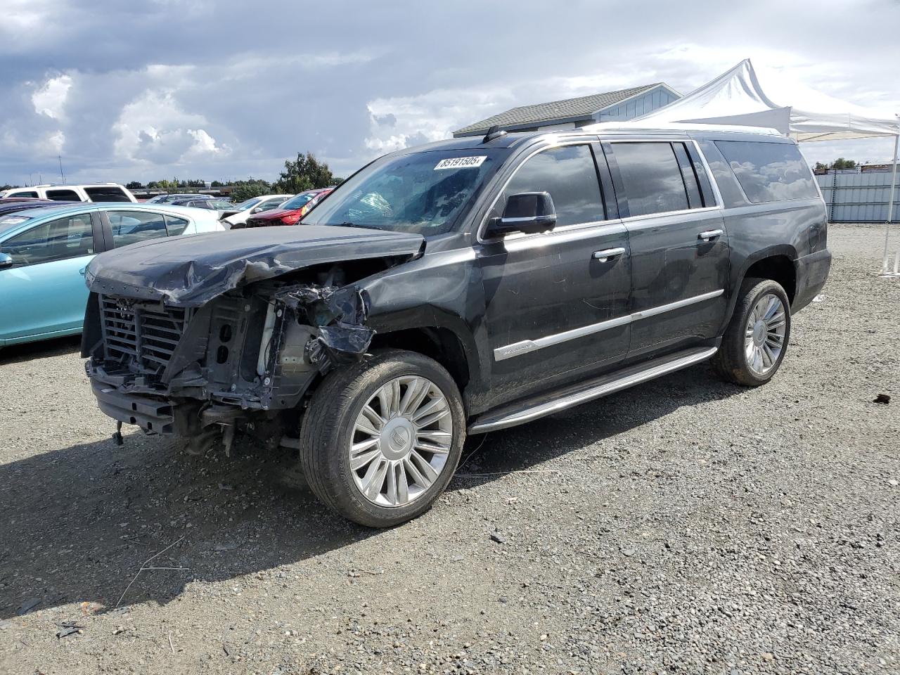 CADILLAC ESCALADE ESV LUXURY
