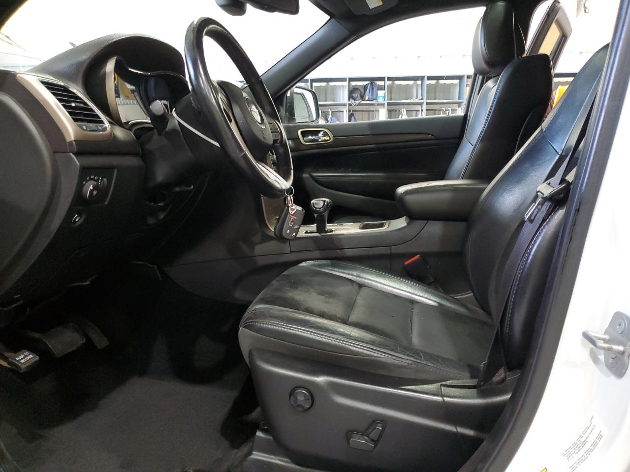 JEEP GRAND CHEROKEE LAREDO