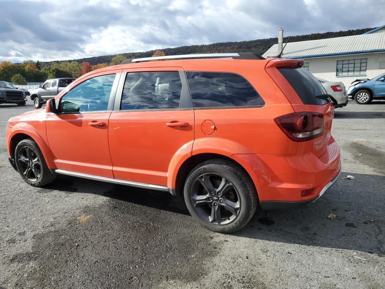 DODGE JOURNEY CROSSROAD