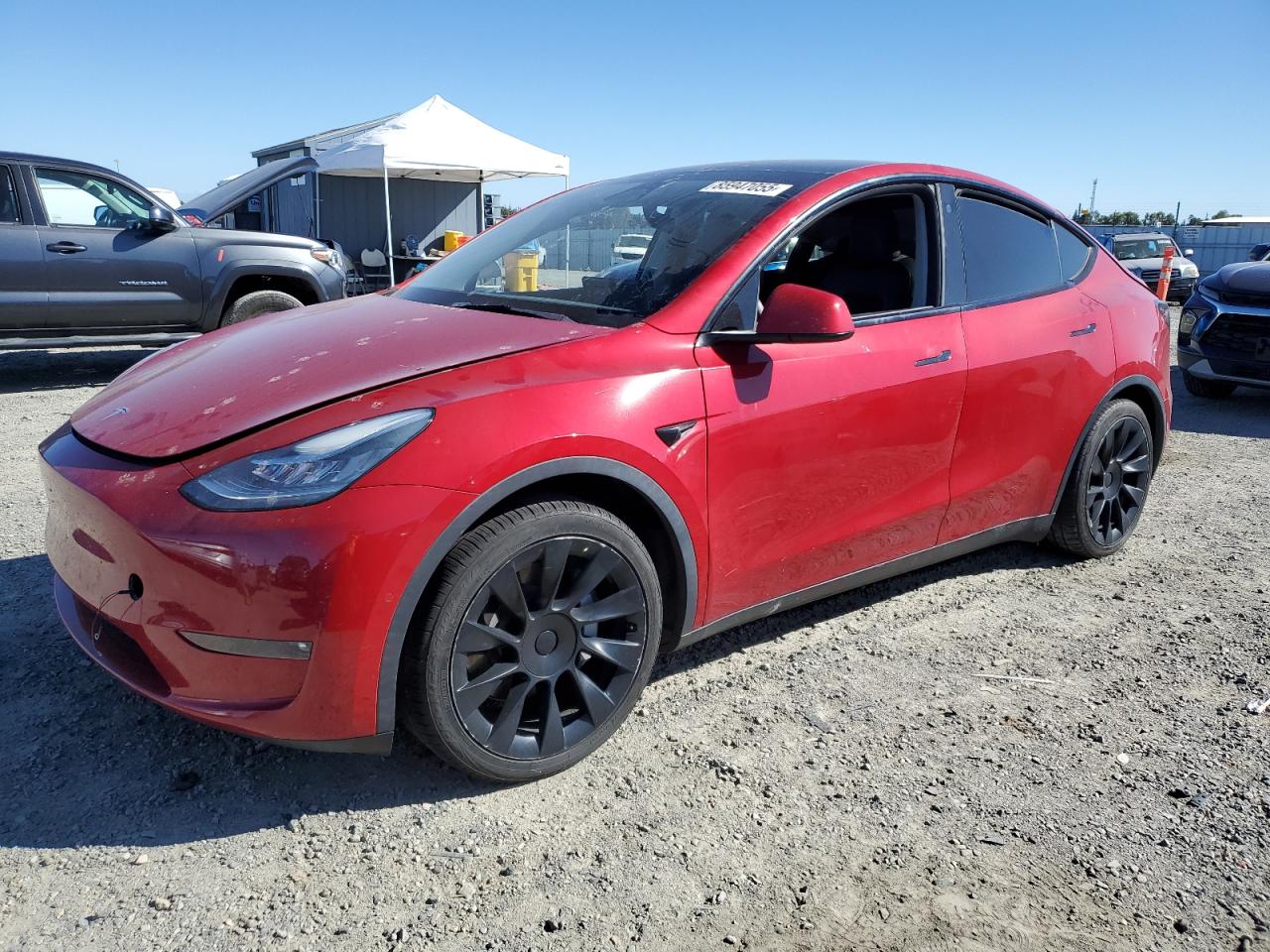 TESLA MODEL Y
