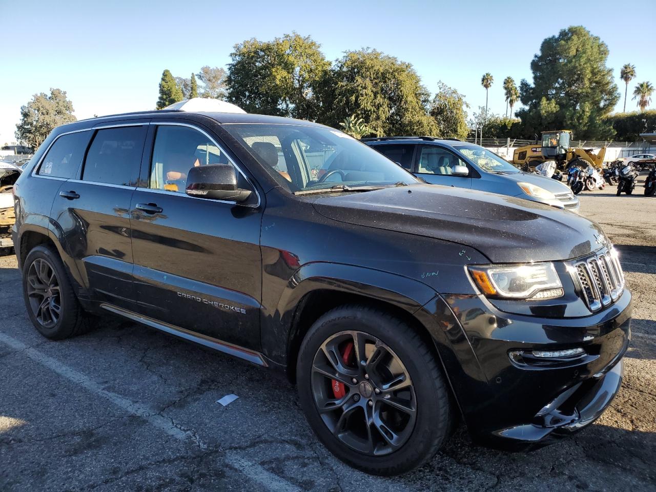JEEP GRAND CHEROKEE SRT-8