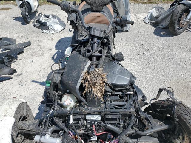 2024 CAN-AM SPYDER ROADSTER RT 2BXNBDD27RV003815
