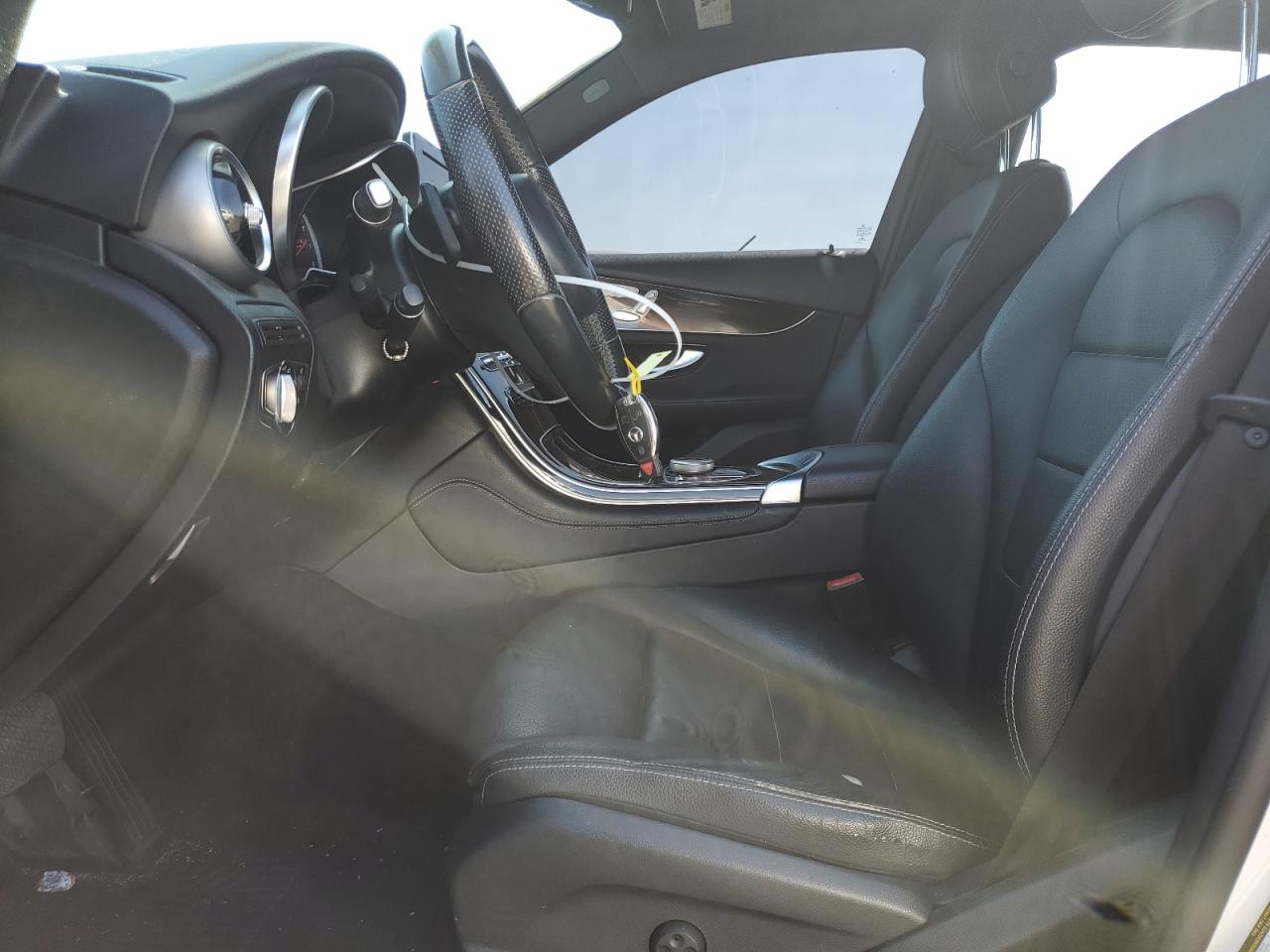 MERCEDES-BENZ GLC-CLASS 300