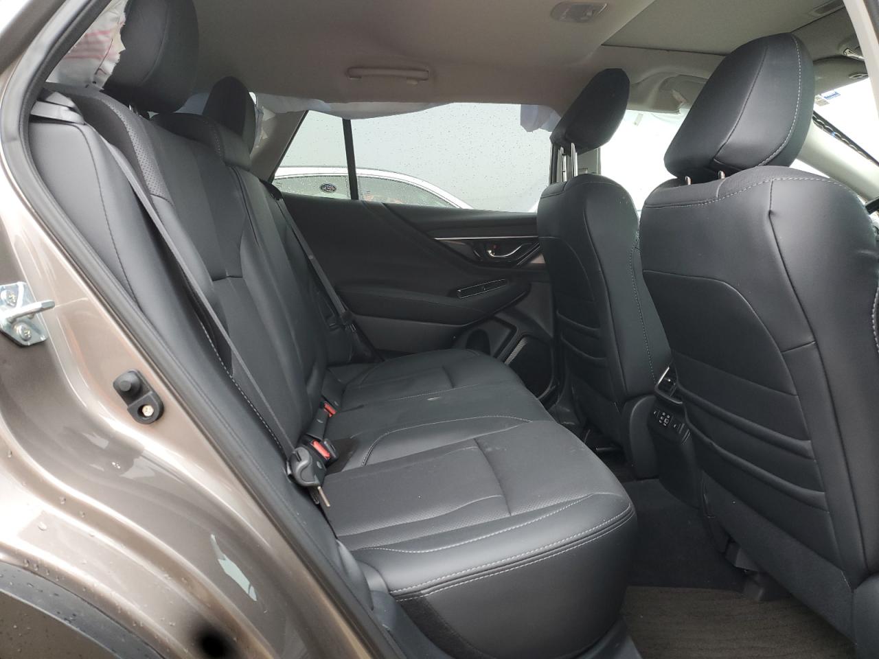 SUBARU OUTBACK LIMITED